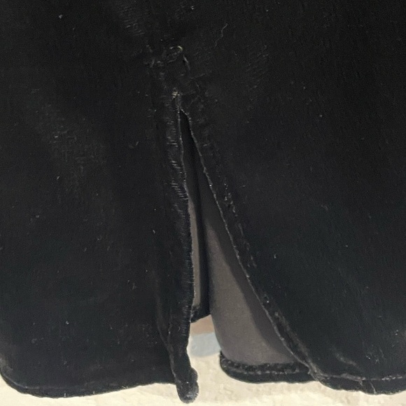 Carole Little Women’s Tunic Shirt Medium Black Silk Velvet Velour Floral Paisley - Picture 6 of 13